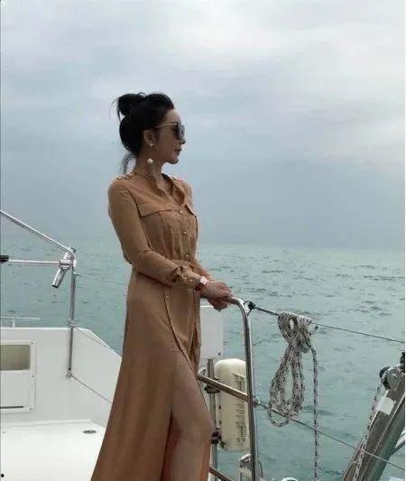 娱乐吃瓜赵小,娱乐吃瓜界的风云人物 第2张 娱乐吃瓜赵小,娱乐吃瓜界的风云人物 第2张