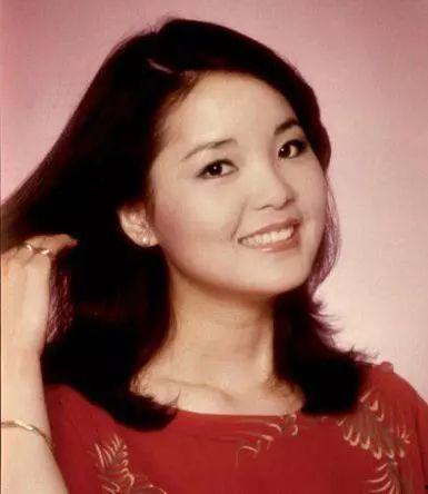 娱乐吃瓜君邓丽君,娱乐吃瓜界的永恒传奇 第2张 娱乐吃瓜君邓丽君,娱乐吃瓜界的永恒传奇 第2张