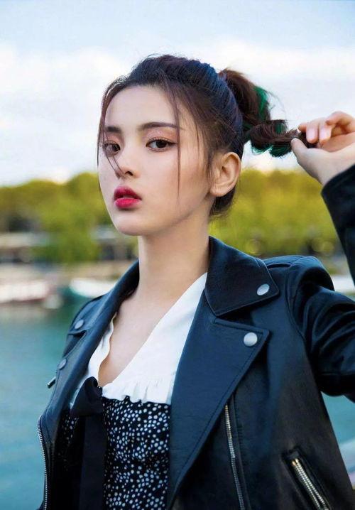 娱乐吃瓜曹小妹,娱乐吃瓜界的风云人物 第2张 娱乐吃瓜曹小妹,娱乐吃瓜界的风云人物 第2张