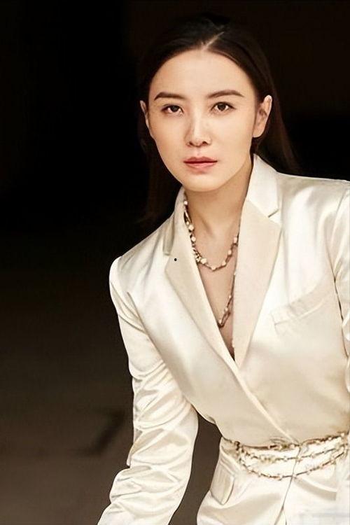 娱乐吃瓜君宋佳,娱乐吃瓜界的风云人物 第2张 娱乐吃瓜君宋佳,娱乐吃瓜界的风云人物 第2张