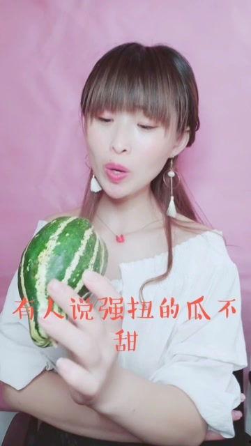 娱乐吃瓜酱贵阳,揭秘贵阳美食与娱乐界的秘密花园 第2张 娱乐吃瓜酱贵阳,揭秘贵阳美食与娱乐界的秘密花园 第2张