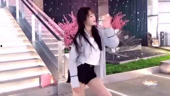 吃瓜少女侃娱乐,揭秘明星幕后故事  第2张