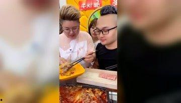 娱乐吃瓜酱芒果,揭秘娱乐圈那些鲜为人知的幕后故事  第2张