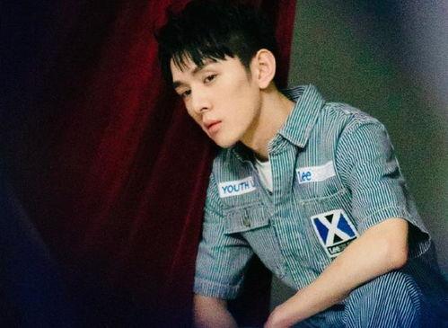 娱乐吃瓜李佳琦,从直播带货到娱乐吃瓜,揭秘网红背后的故事  第3张 娱乐吃瓜李佳琦,从直播带货到娱乐吃瓜,揭秘网红背后的故事  第3张