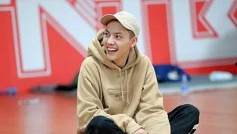 娱乐吃瓜小西,揭秘娱乐圈那些不为人知的幕后故事  第2张 娱乐吃瓜小西,揭秘娱乐圈那些不为人知的幕后故事  第2张