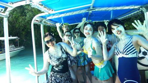 娱乐吃瓜君英语,Entertainment Gossips: Unveiling the Latest Buzz with 'Eating Melon King'  第3张