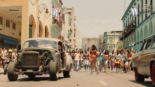 娱乐吃瓜君豪宅,揭秘豪宅背后的奢华生活  第2张