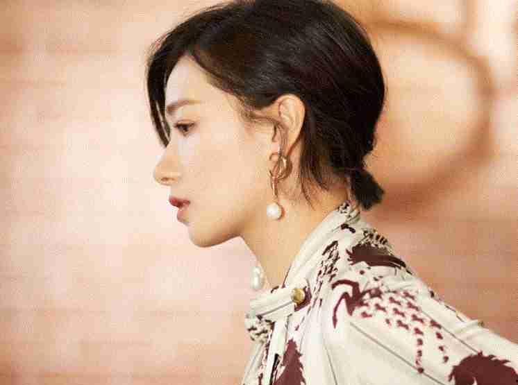 吃瓜明星娱乐圈百度云网盘,揭秘百度云网盘中的秘密世界 第3张 吃瓜明星娱乐圈百度云网盘,揭秘百度云网盘中的秘密世界 第3张