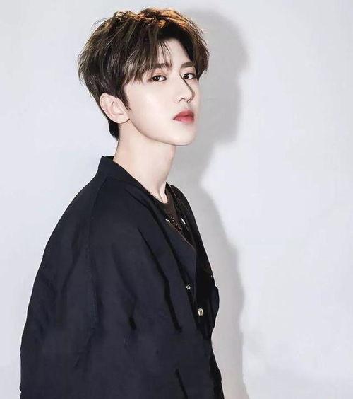 娱乐吃瓜八卦蔡徐坤微博,揭秘娱乐圈背后的八卦风云” 第3张 娱乐吃瓜八卦蔡徐坤微博,揭秘娱乐圈背后的八卦风云” 第3张