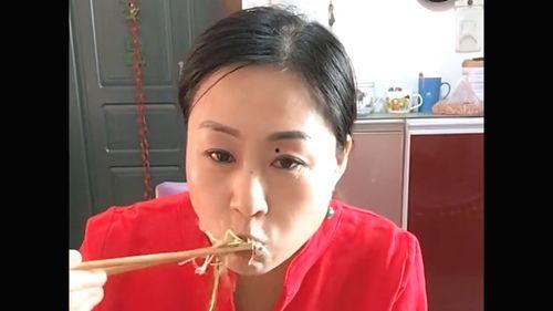 娱乐吃瓜酱网友吃瓜,吃瓜酱网友带你领略明星幕后故事 第1张 娱乐吃瓜酱网友吃瓜,吃瓜酱网友带你领略明星幕后故事 第1张